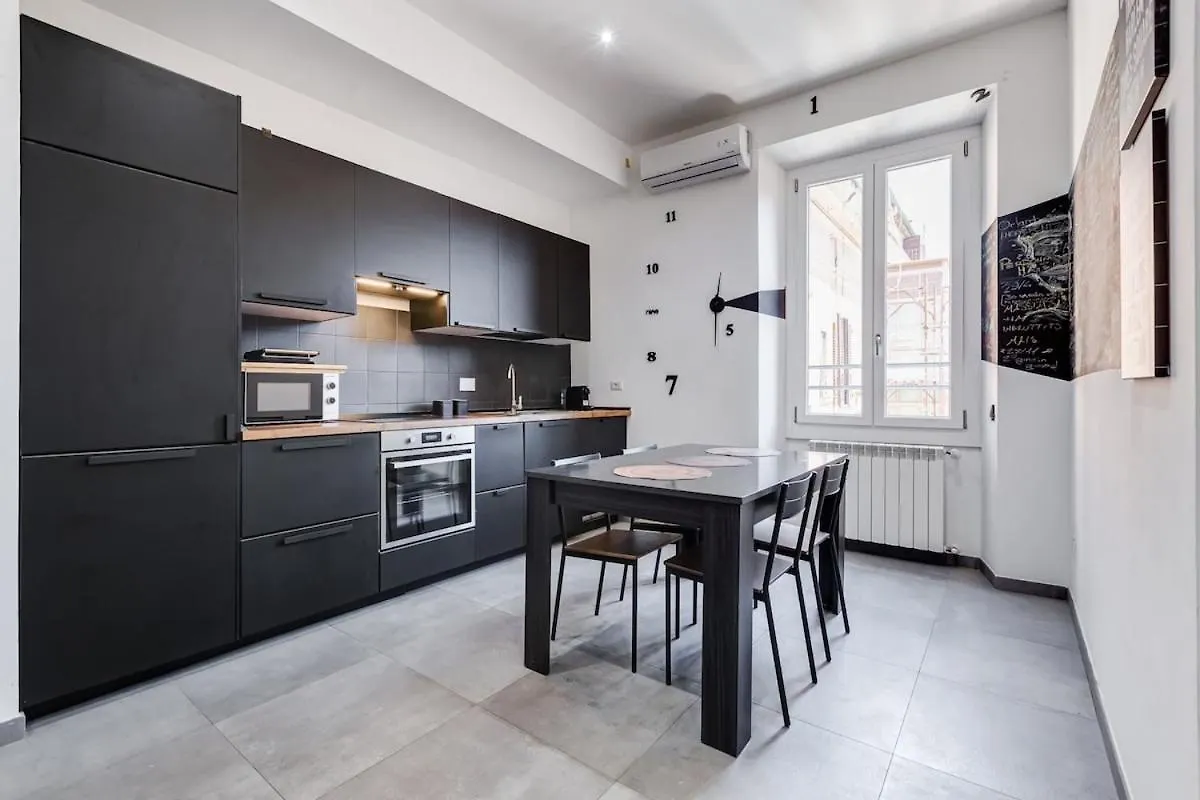 Bdc - Majestic 4-Bdr In Termini Apartment Rome