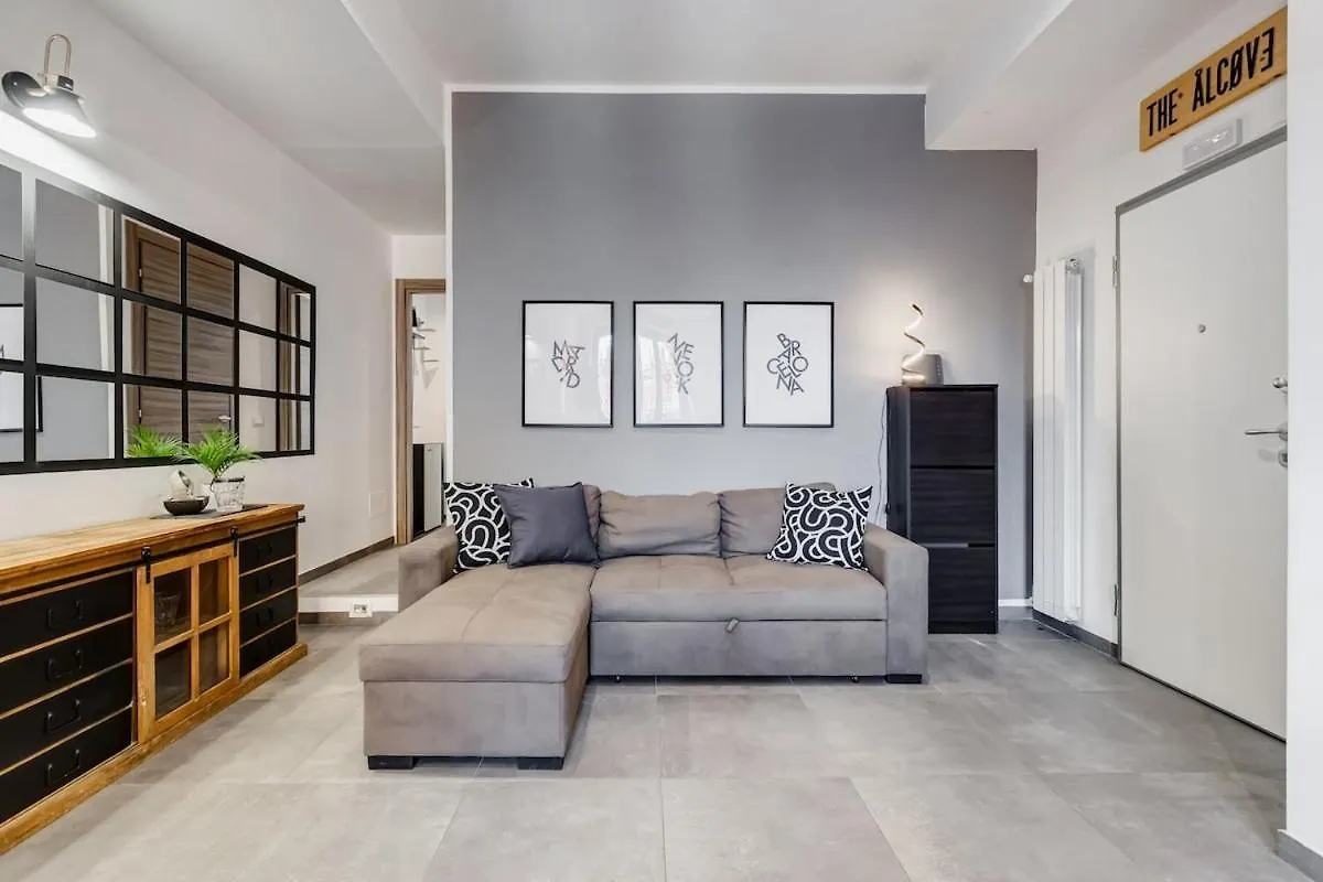 Bdc - Majestic 4-Bdr In Termini Apartment Rome Italy