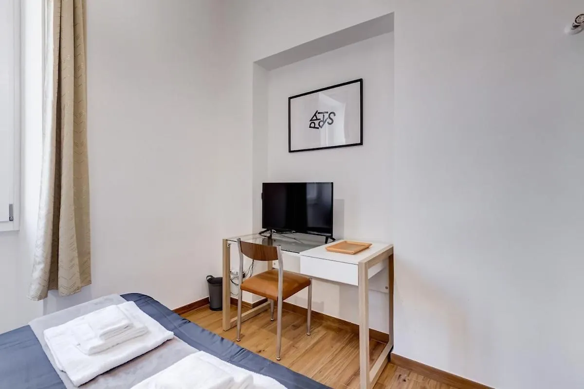 Bdc - Majestic 4-Bdr In Termini Apartment Rome