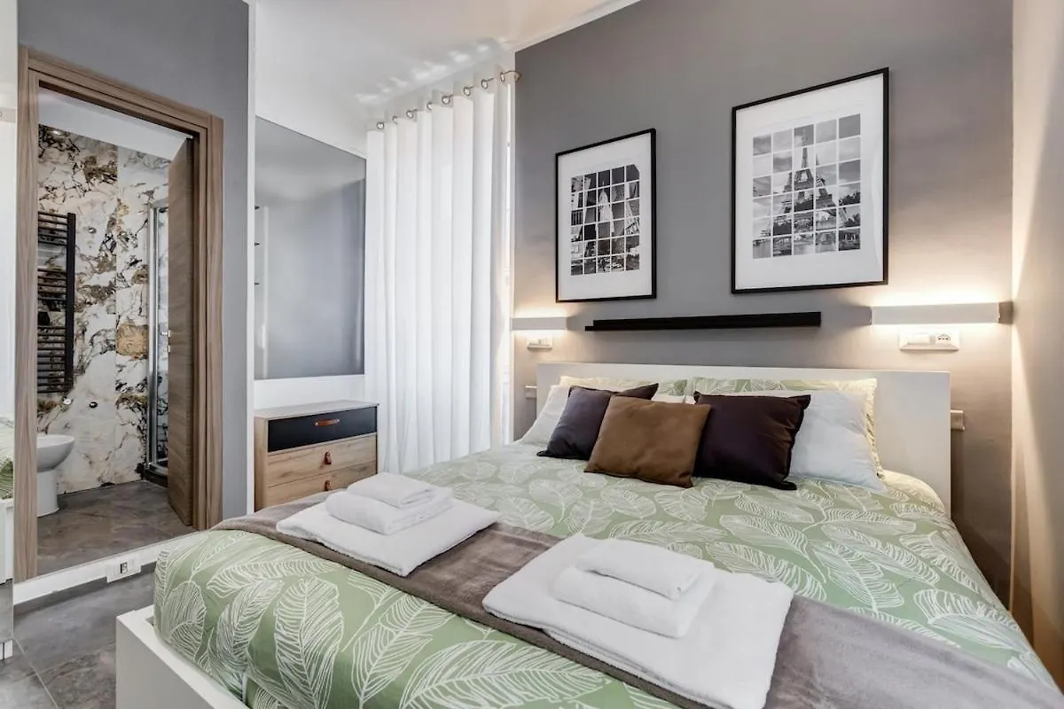 Bdc - Majestic 4-Bdr In Termini Apartment Rome