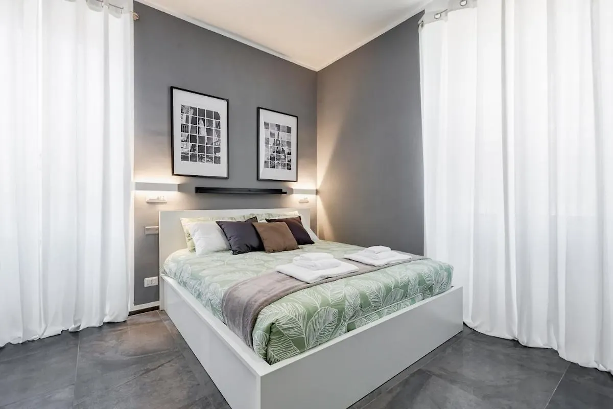 Bdc - Majestic 4-Bdr In Termini Apartment Rome