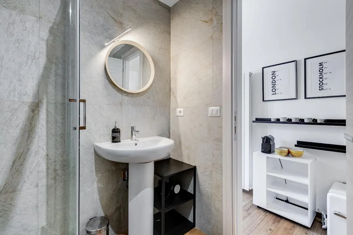 Bdc - Majestic 4-Bdr In Termini Apartment Rome Italy