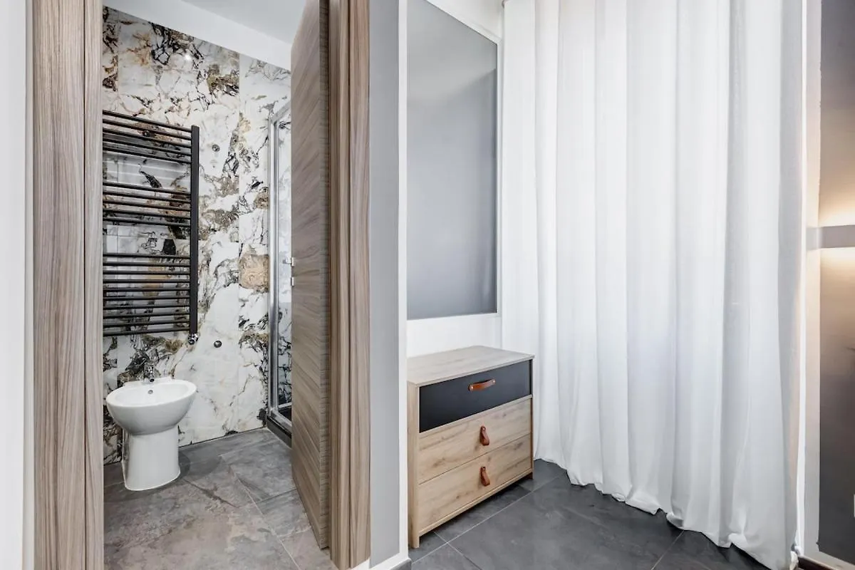 Bdc - Majestic 4-Bdr In Termini Apartment Rome