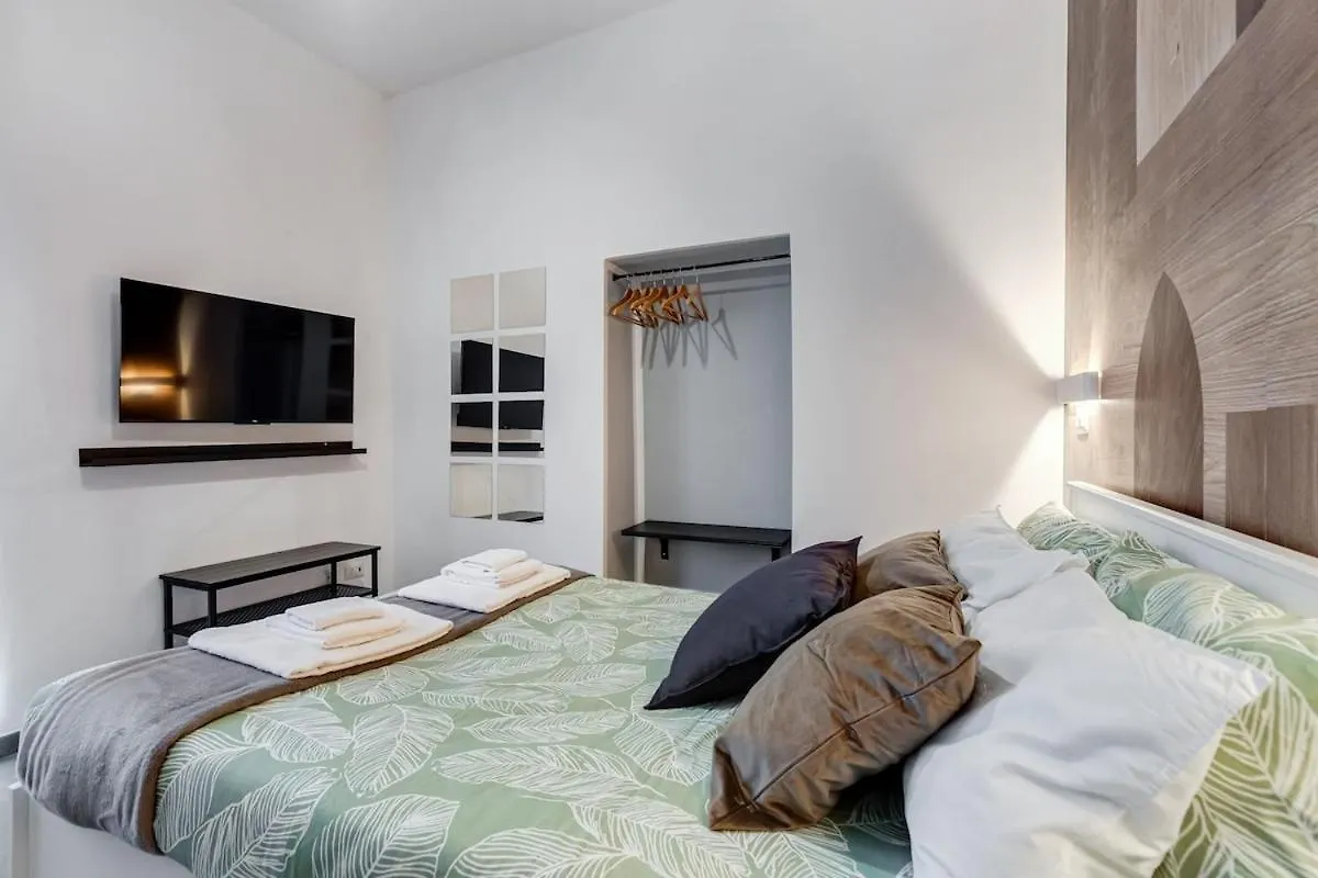 Bdc - Majestic 4-Bdr In Termini Apartment Rome