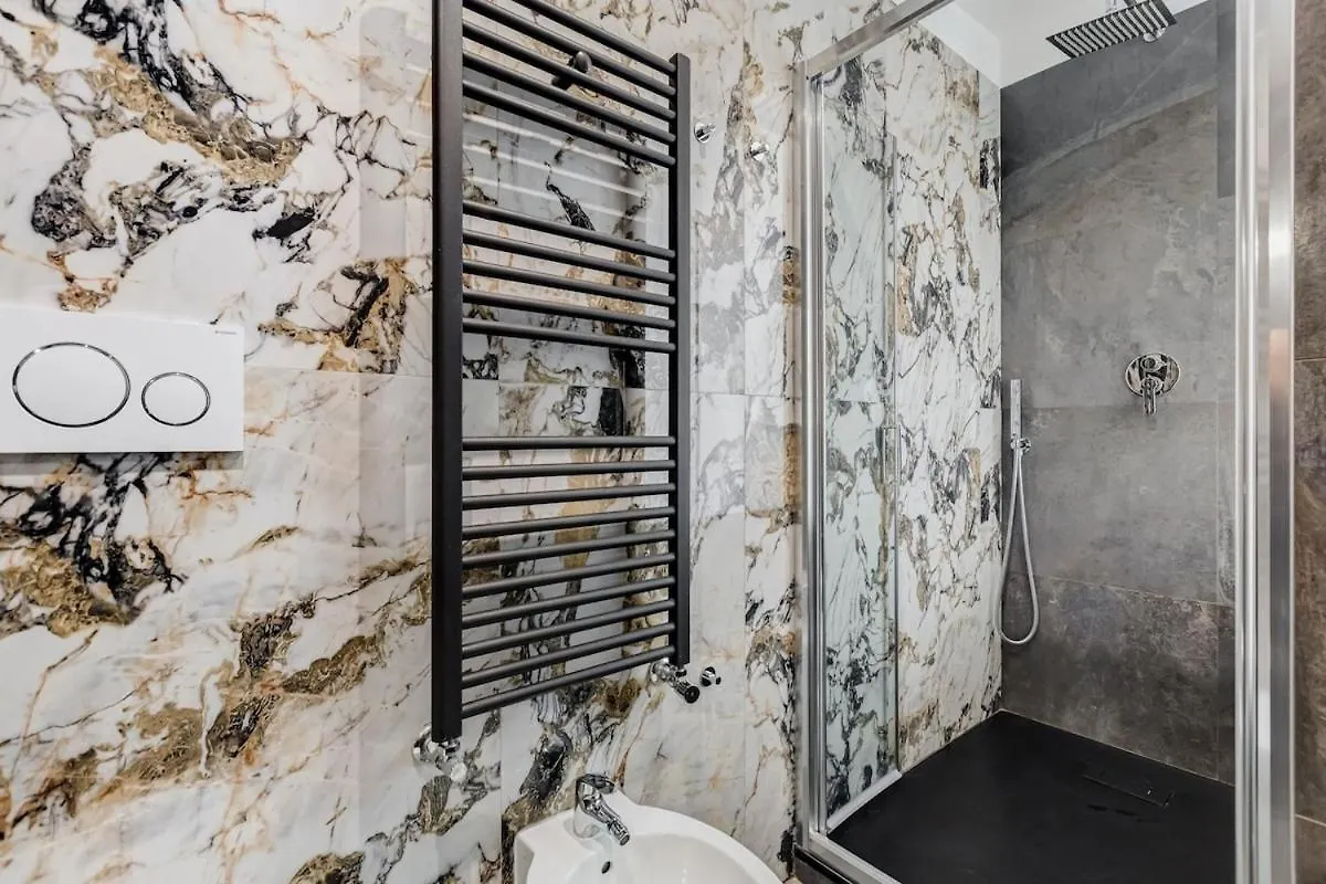 Bdc - Majestic 4-Bdr In Termini Apartment Rome
