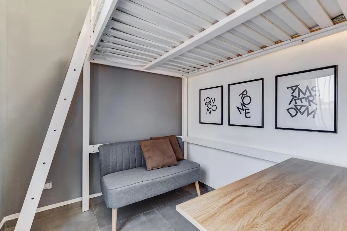 Bdc - Majestic 4-Bdr In Termini Apartment Rome Italy