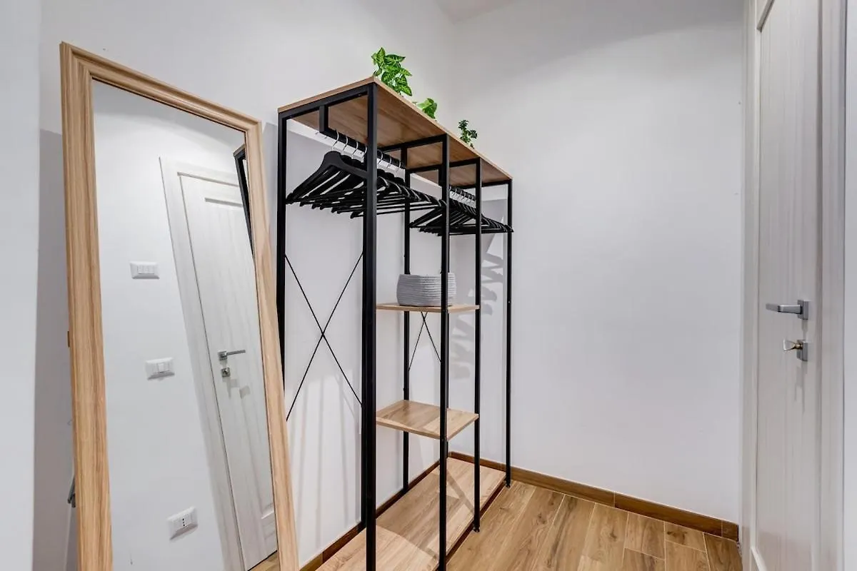 Bdc - Majestic 4-Bdr In Termini Apartment Rome