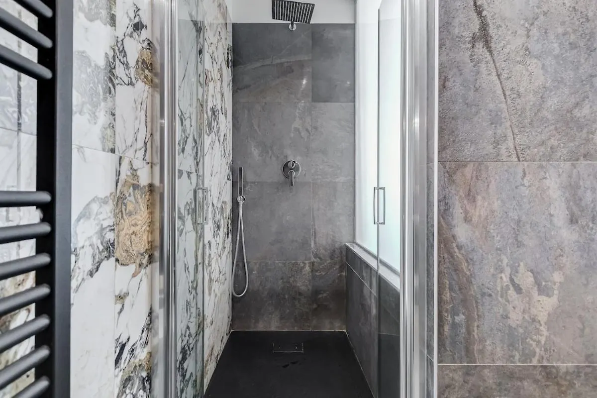 Bdc - Majestic 4-Bdr In Termini Apartment Rome Italy