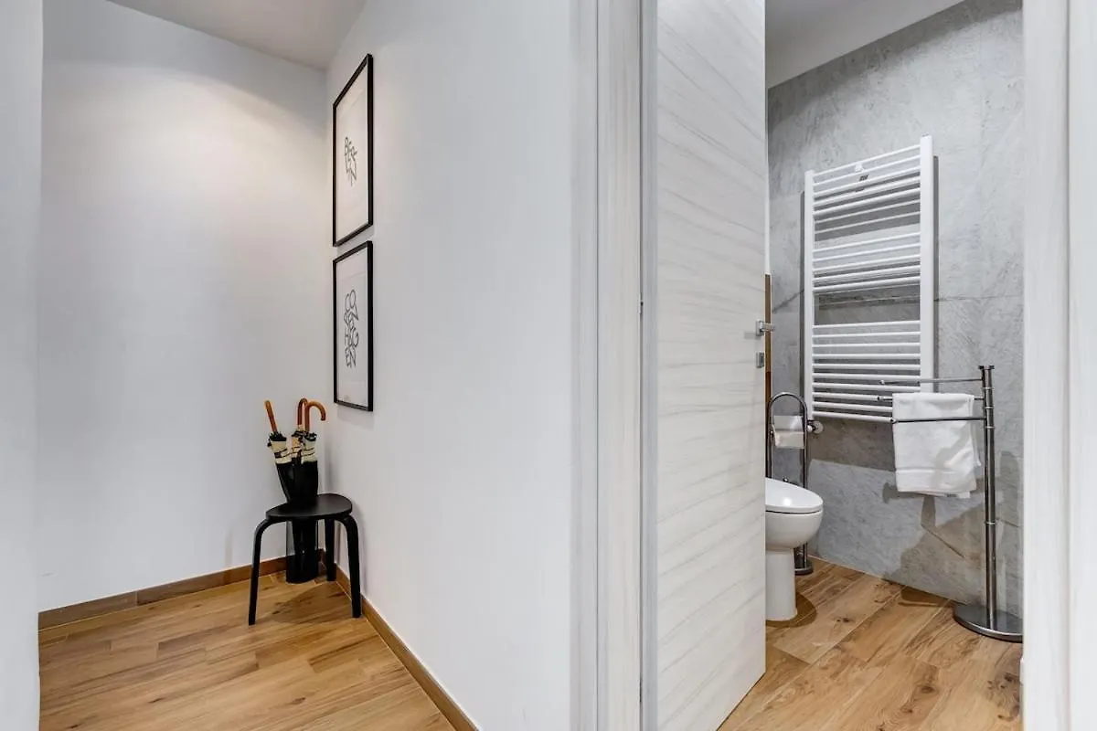 Bdc - Majestic 4-Bdr In Termini Appartement Rome Italië